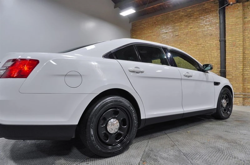 2015 Ford Taurus 6th Gen - Image 12 of 12