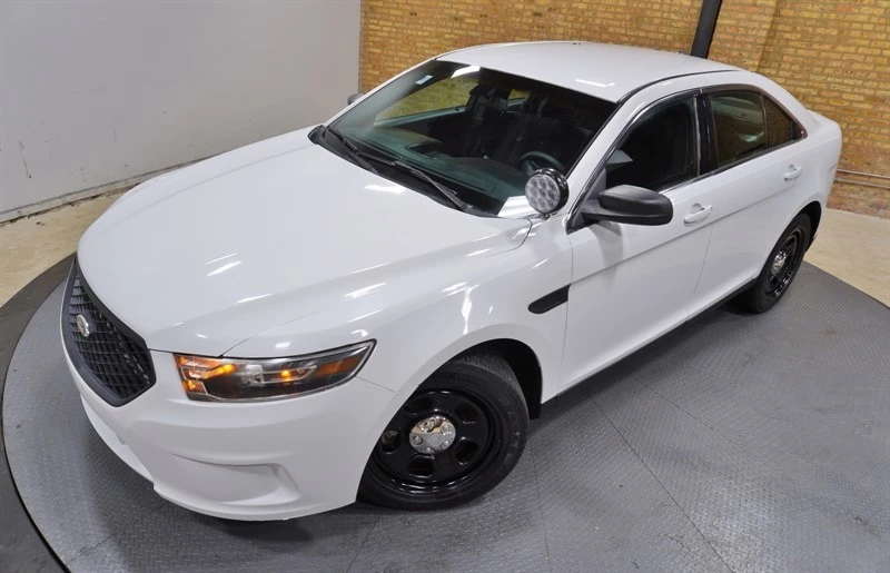 2015 Ford Taurus 6th Gen - Image 2 of 21