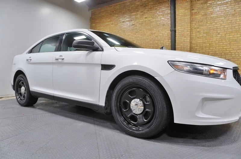 2015 Ford Taurus 6th Gen - Image 8 of 21