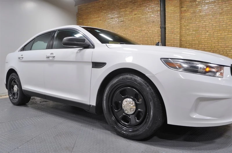 2015 Ford Taurus 6th Gen - Image 8 of 31