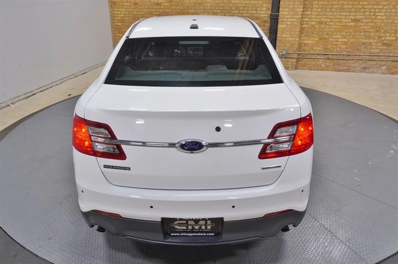 2015 Ford Taurus 6th Gen - Image 15 of 31