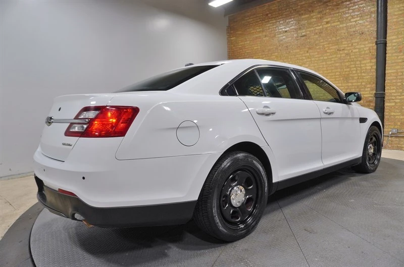2015 Ford Taurus 6th Gen - Image 12 of 21
