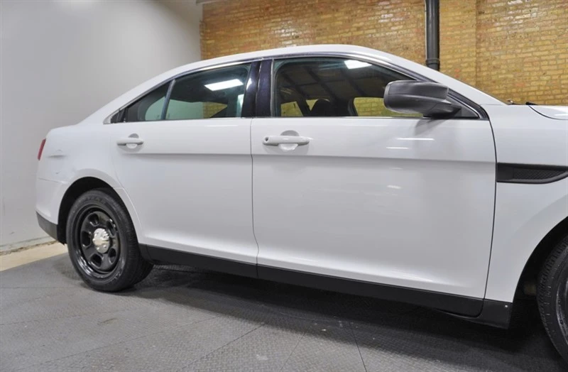 2015 Ford Taurus 6th Gen - Image 11 of 21