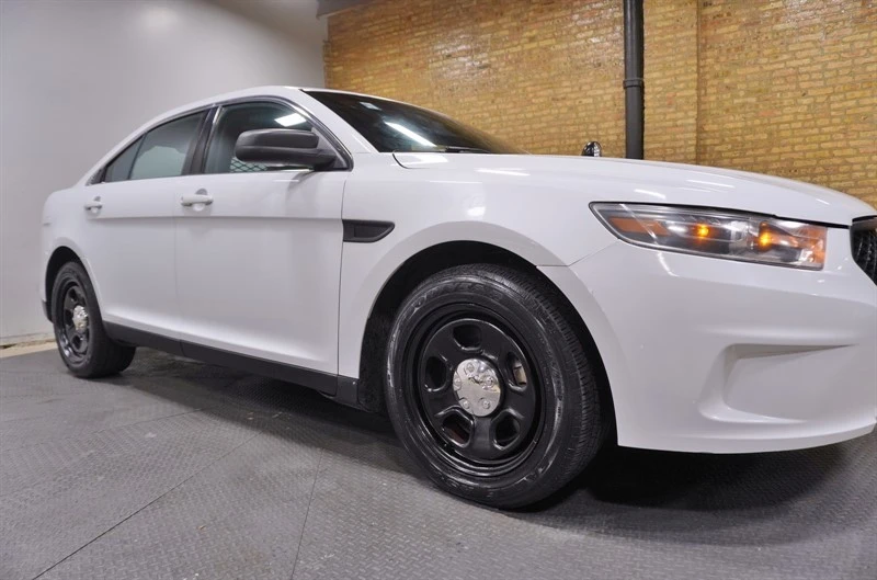 2015 Ford Taurus 6th Gen - Image 10 of 21