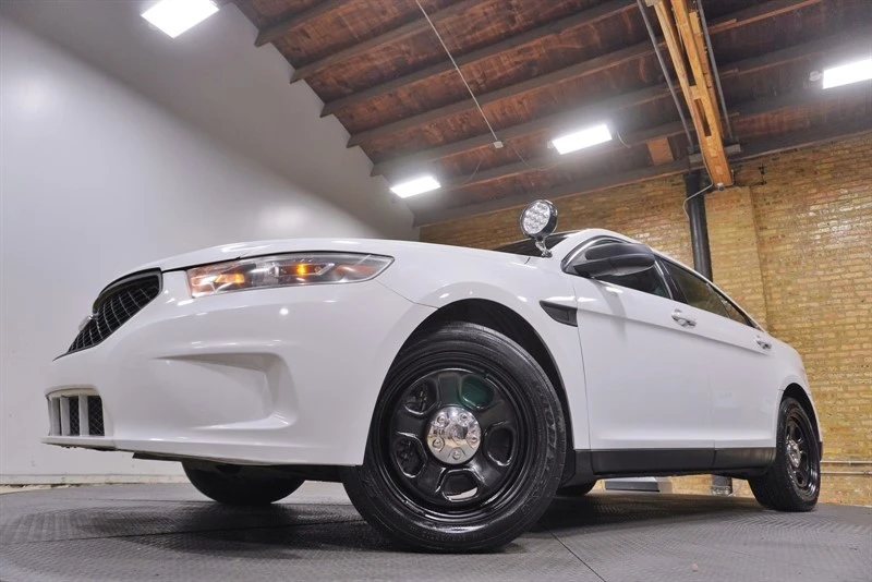 2015 Ford Taurus 6th Gen - Image 3 of 21