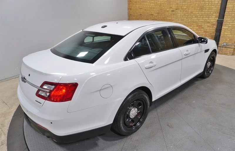 2015 Ford Taurus 6th Gen - Image 13 of 21