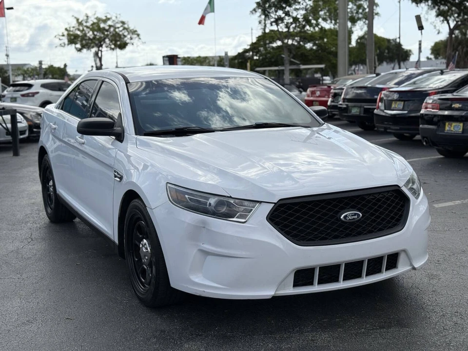 2015 Ford Taurus 6th Gen - Image 10 of 21