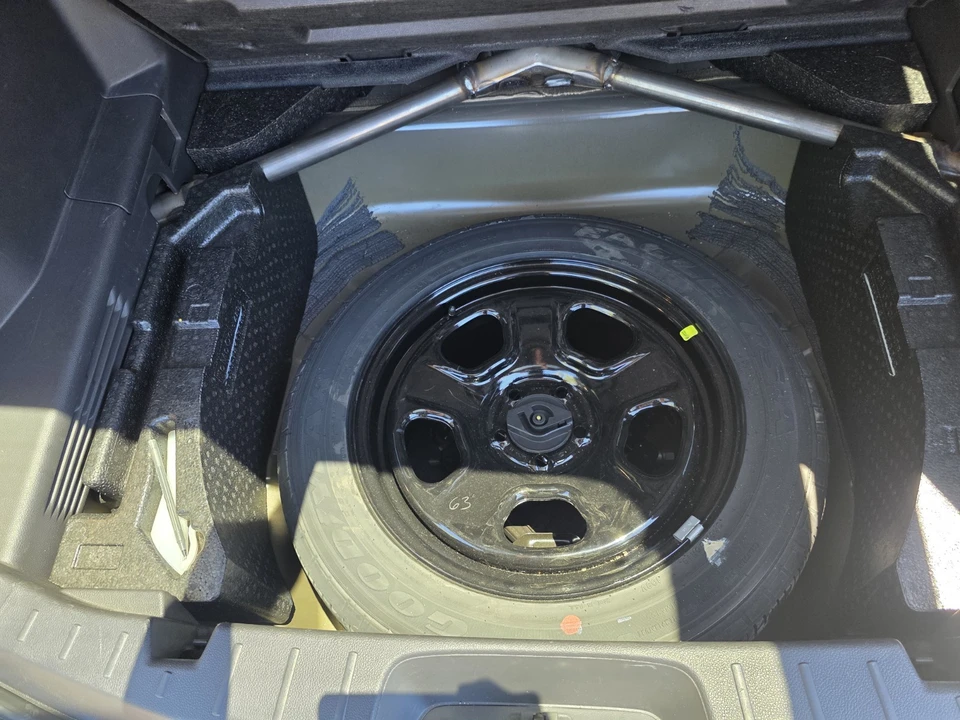 2015 Ford Explorer 5th Gen - Image 11 of 22