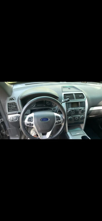 2015 Ford Explorer 5th Gen - Image 5 of 9