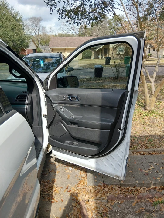 2015 Ford Explorer 5th Gen - Image 9 of 20
