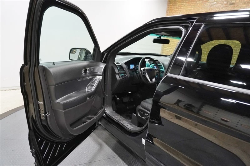 2015 Ford Explorer 5th Gen - Image 19 of 21