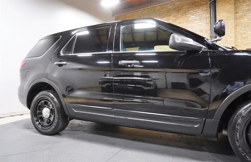2015 Ford Explorer 5th Gen - Image 9 of 12