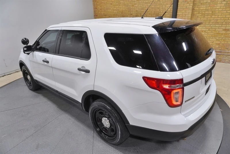 2015 Ford Explorer 5th Gen - Image 16 of 21