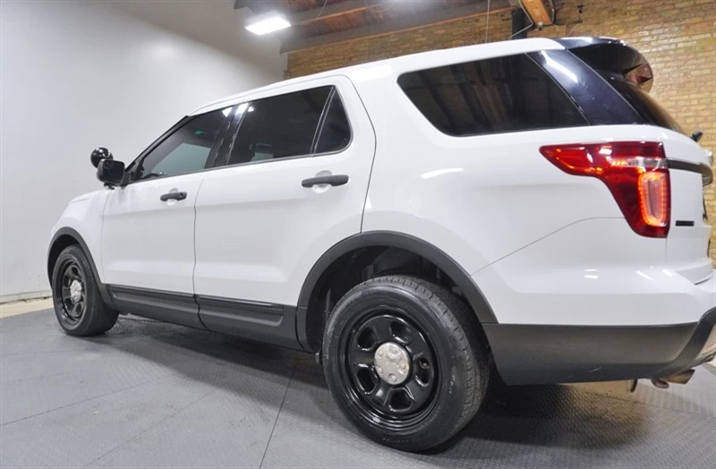 2015 Ford Explorer 5th Gen - Image 17 of 21