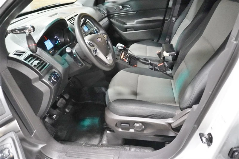 2015 Ford Explorer 5th Gen - Image 21 of 21