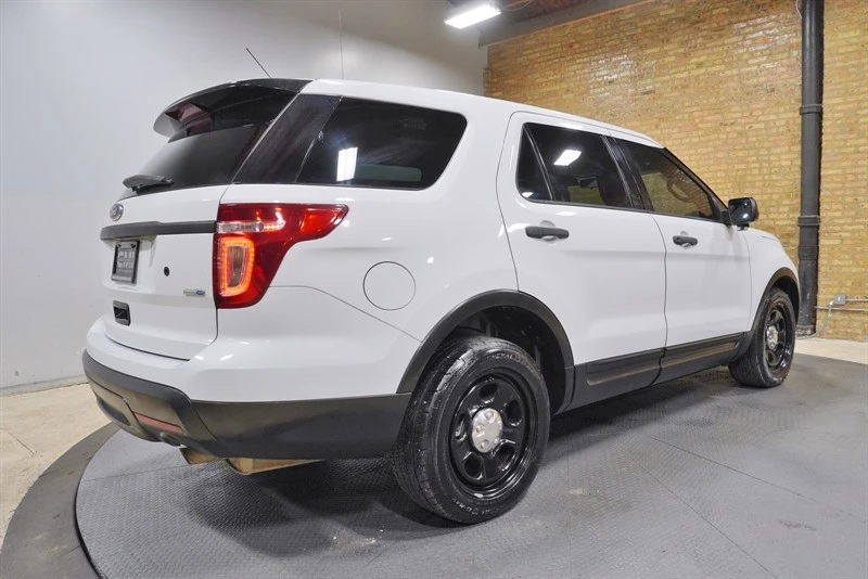 2015 Ford Explorer 5th Gen - Image 10 of 21