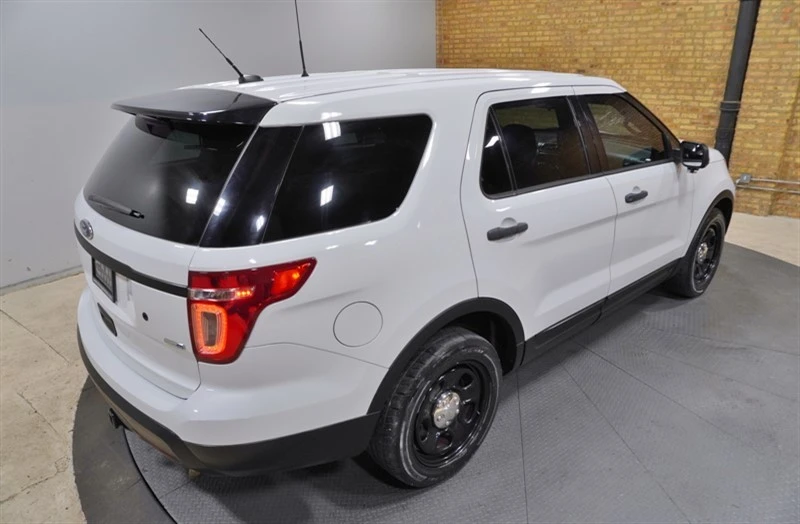 2015 Ford Explorer 5th Gen - Image 11 of 12