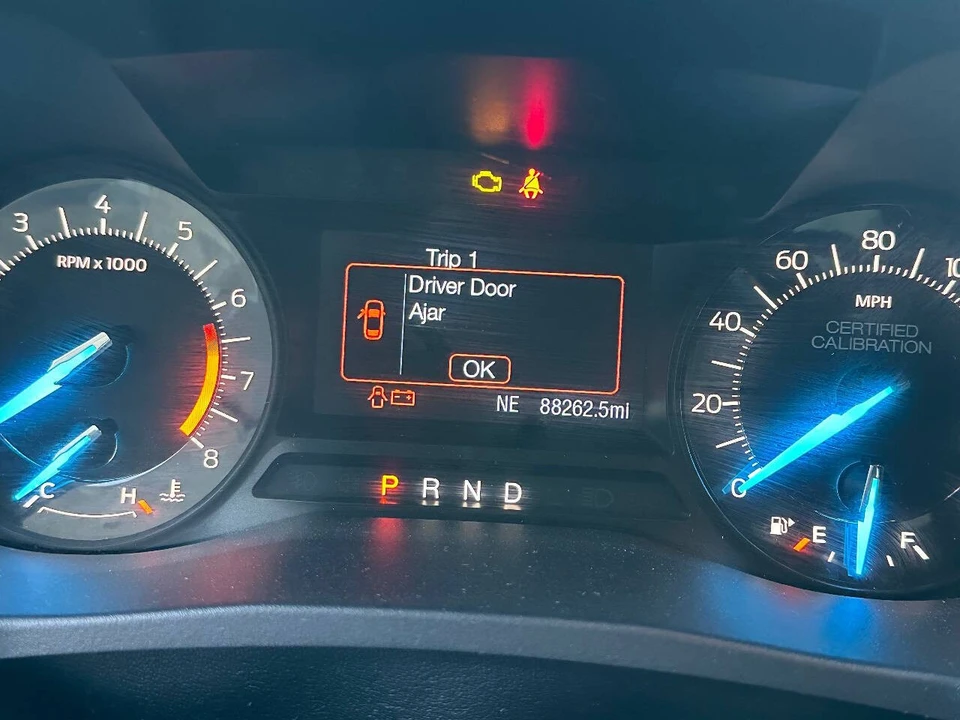 2015 Ford Explorer 5th Gen - Image 17 of 21