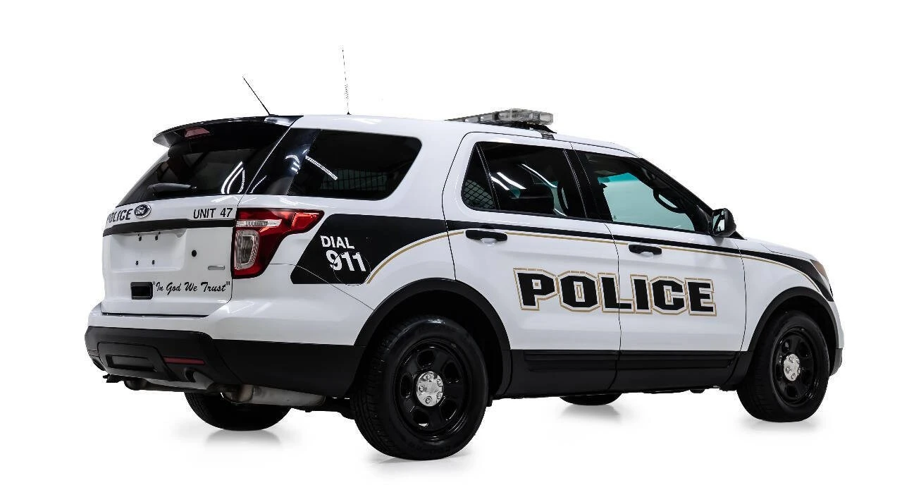 2015 Ford Explorer 5th Gen - Image 3 of 12