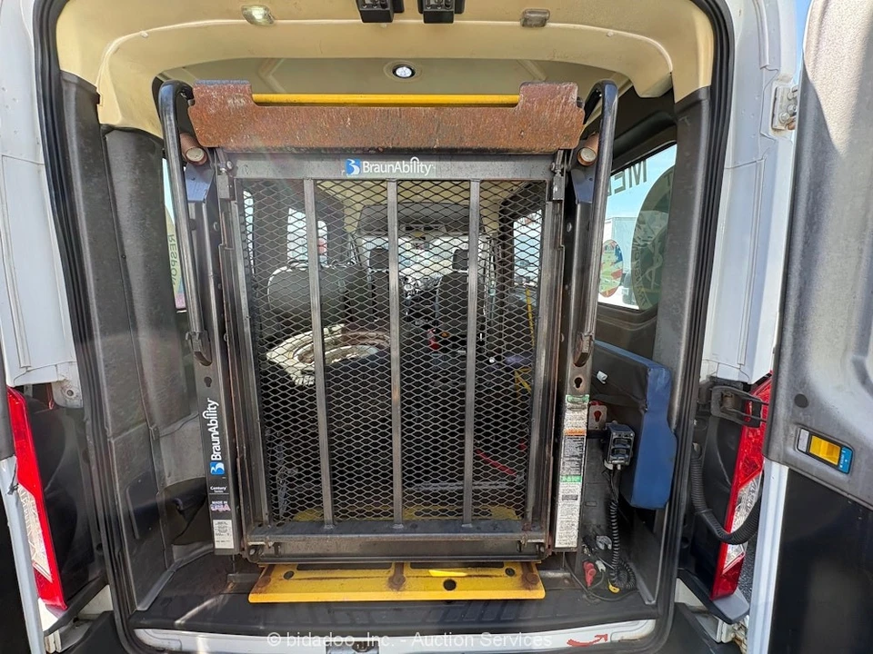 2015 Ford Transit Connect - Image 10 of 12