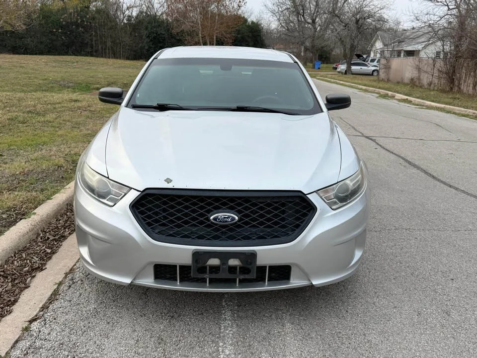 2015 Ford Taurus 6th Gen - Image 3 of 10