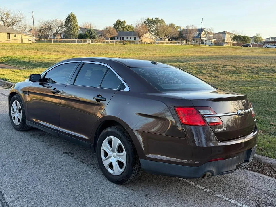 2015 Ford Taurus 6th Gen - Image 3 of 8