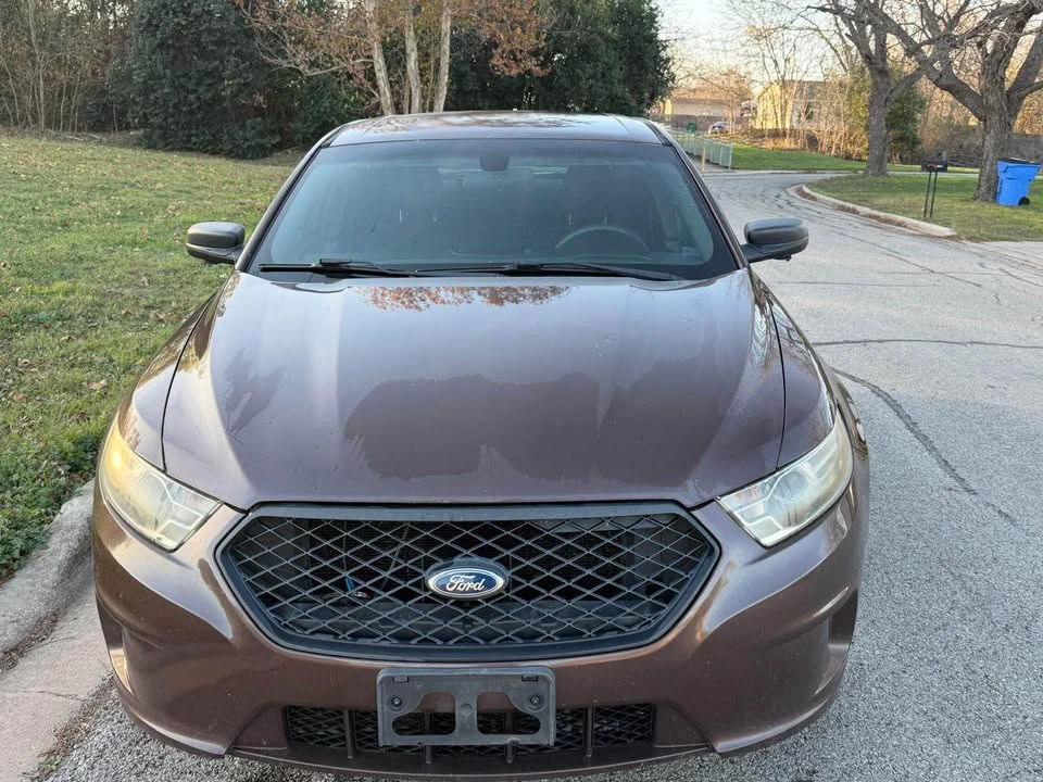 2015 Ford Taurus 6th Gen - Image 5 of 8