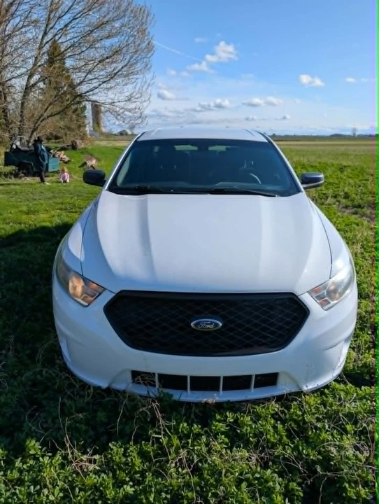 2015 Ford Taurus 6th Gen - Image 4 of 17