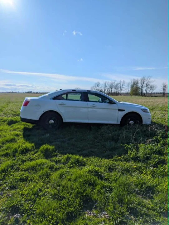 2015 Ford Taurus 6th Gen - Image 9 of 17