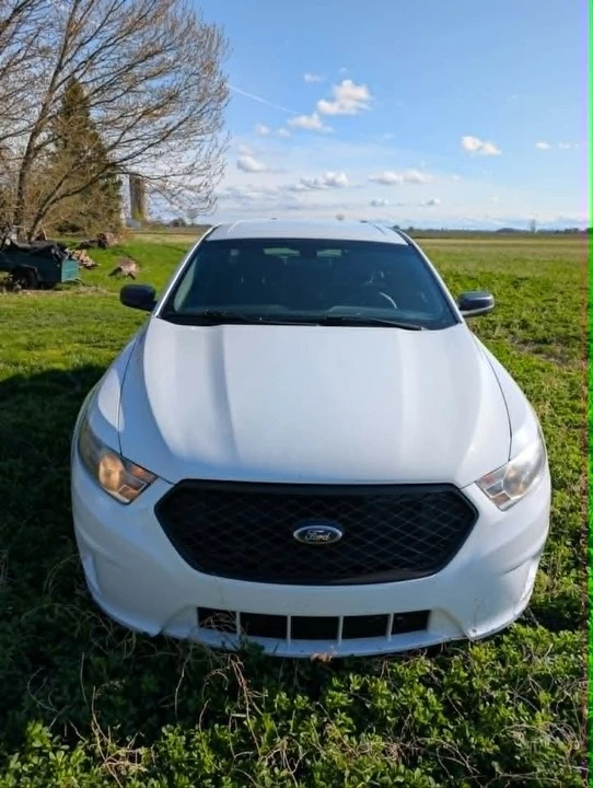 2015 Ford Taurus 6th Gen - Image 3 of 17
