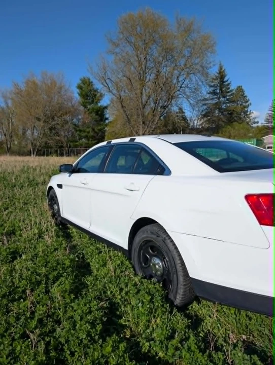 2015 Ford Taurus 6th Gen - Image 6 of 17