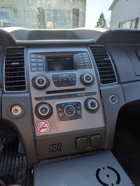 2015 Ford Taurus 6th Gen - Image 12 of 17
