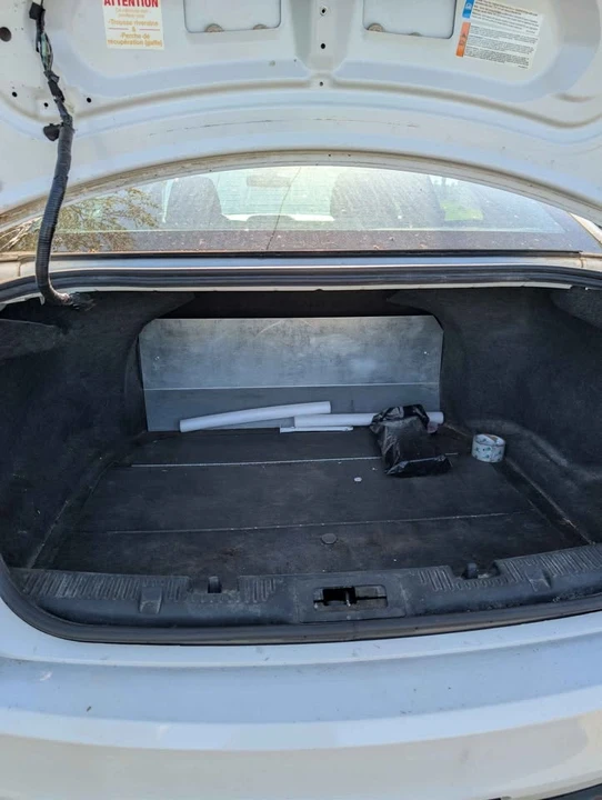 2015 Ford Taurus 6th Gen - Image 14 of 17