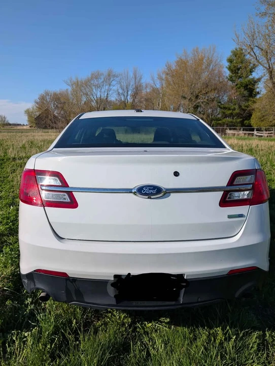 2015 Ford Taurus 6th Gen - Image 17 of 17