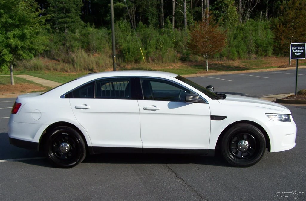 2015 Ford Taurus 6th Gen - Image 7 of 12