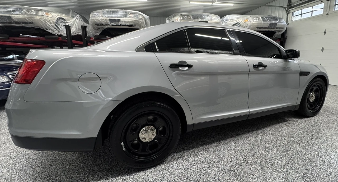 2015 Ford Taurus 6th Gen - Image 7 of 28