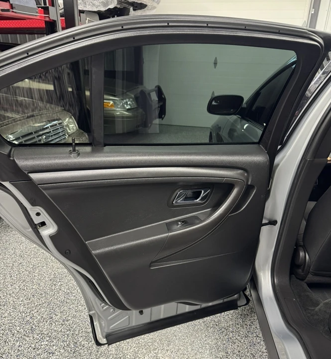 2015 Ford Taurus 6th Gen - Image 17 of 28
