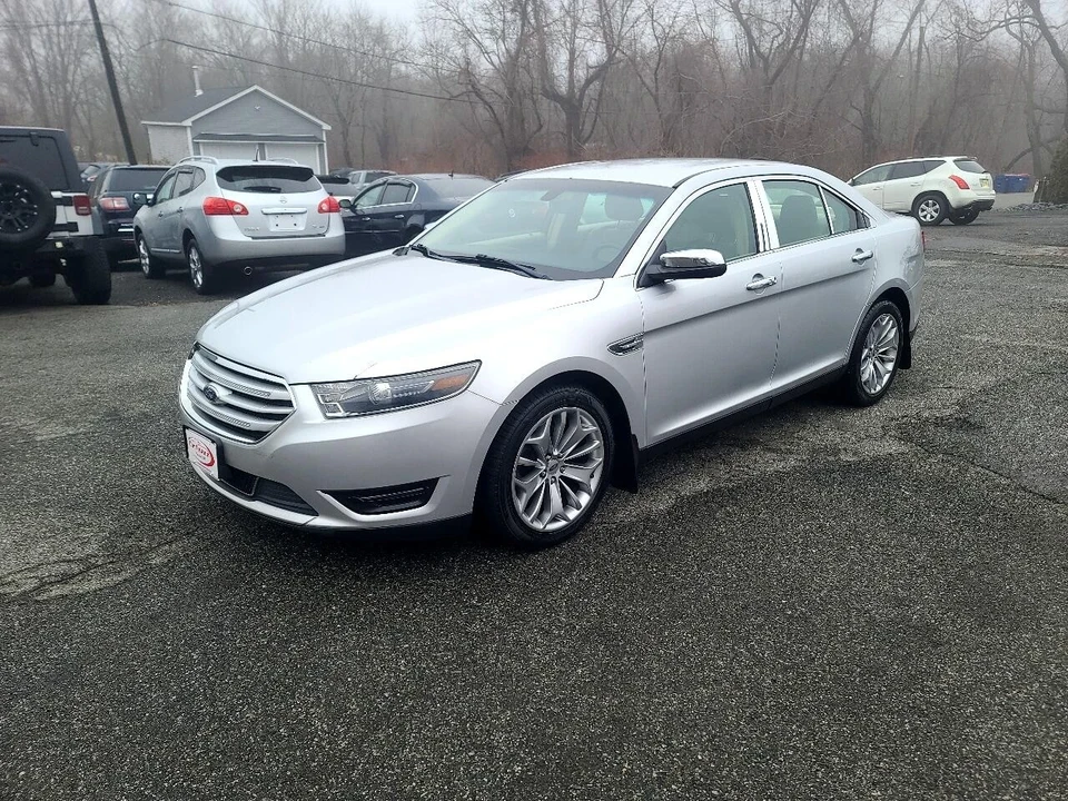 2015 Ford Taurus 6th Gen - Image 3 of 21