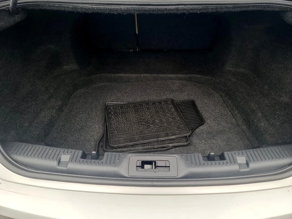 2015 Ford Taurus 6th Gen - Image 12 of 21