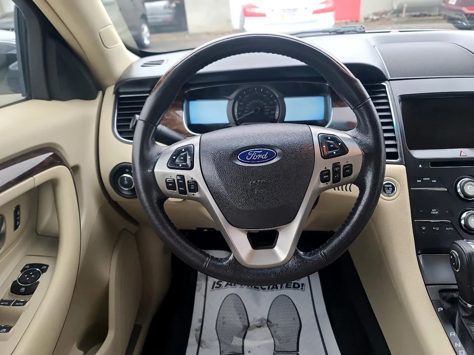 2015 Ford Taurus 6th Gen - Image 15 of 21