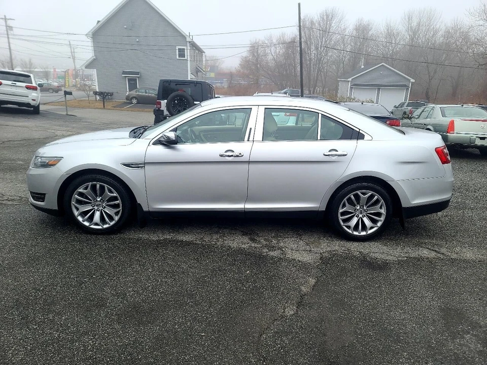 2015 Ford Taurus 6th Gen - Image 4 of 21