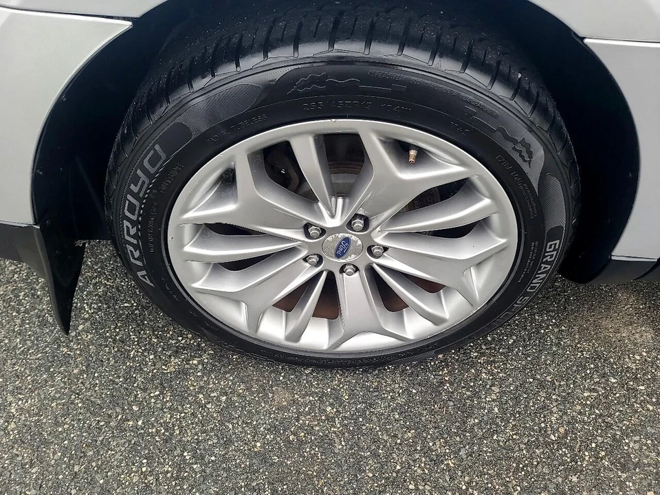 2015 Ford Taurus 6th Gen - Image 21 of 21
