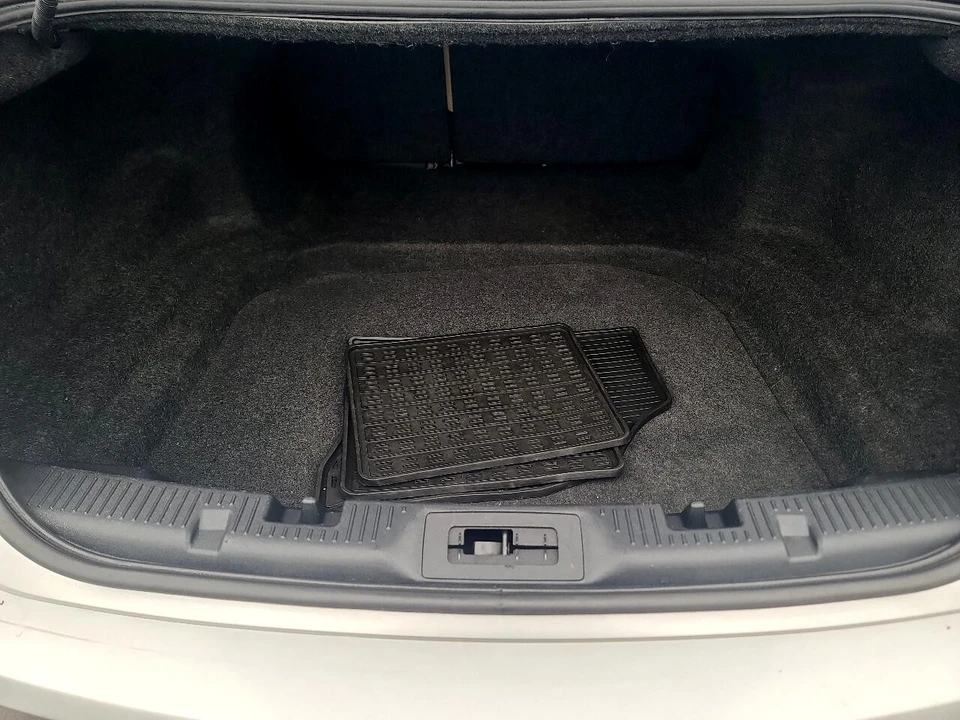2015 Ford Taurus 6th Gen - Image 12 of 21