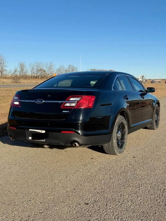 2015 Ford Taurus 6th Gen - Image 6 of 8