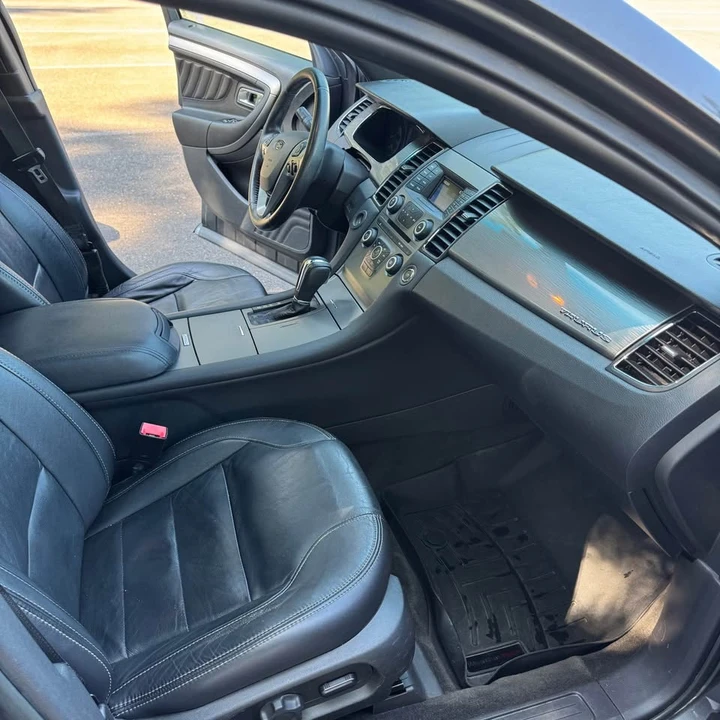 2015 Ford Taurus 6th Gen - Image 8 of 11