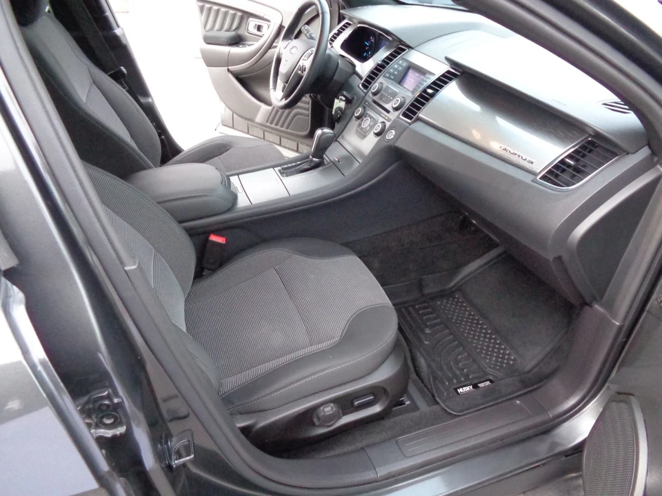2015 Ford Taurus 6th Gen - Image 19 of 21