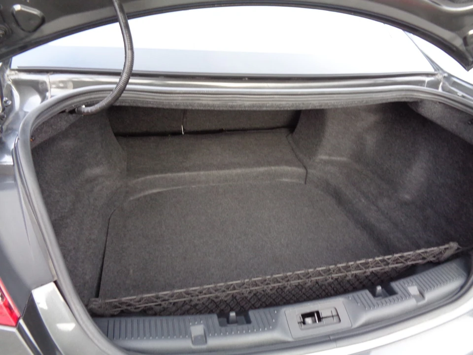 2015 Ford Taurus 6th Gen - Image 16 of 21