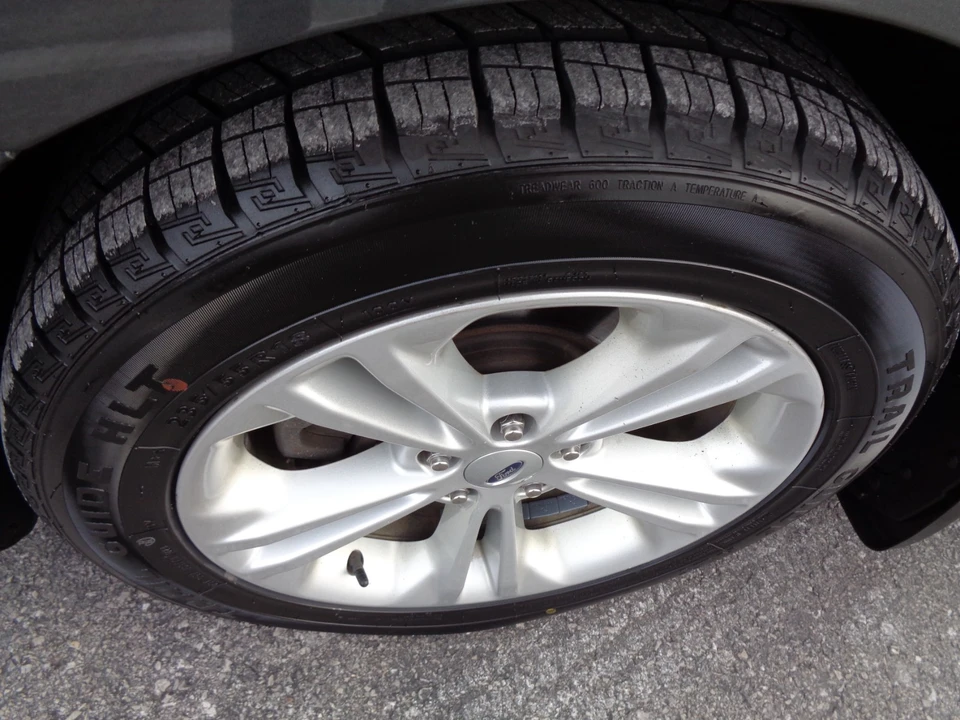 2015 Ford Taurus 6th Gen - Image 10 of 21