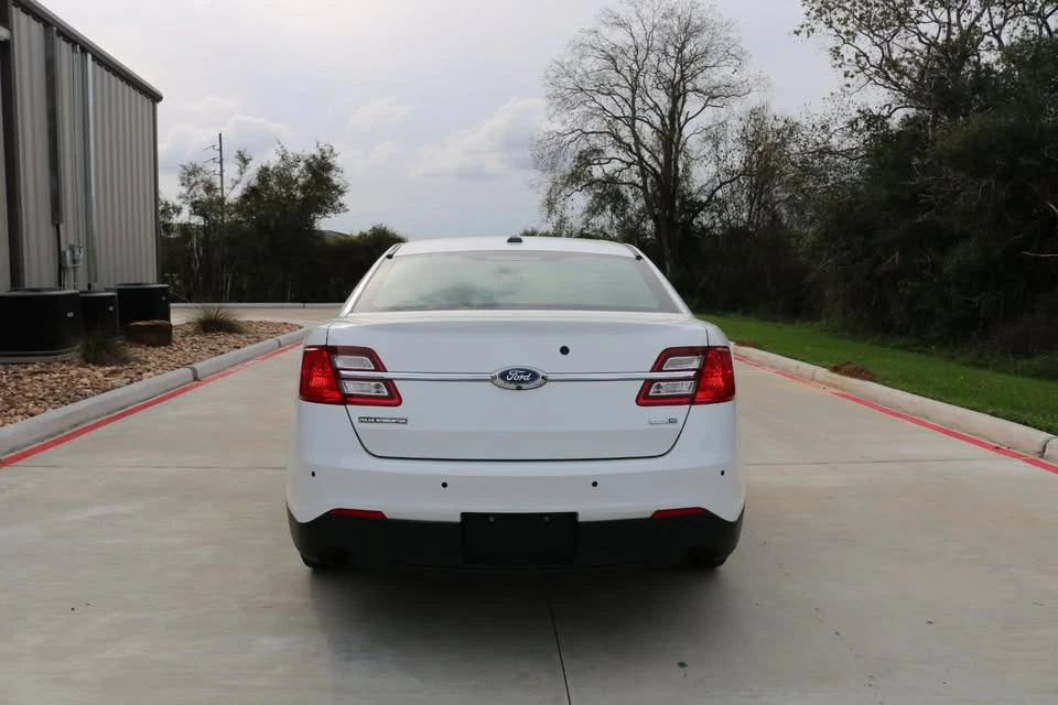 2015 Ford Taurus 6th Gen - Image 5 of 20