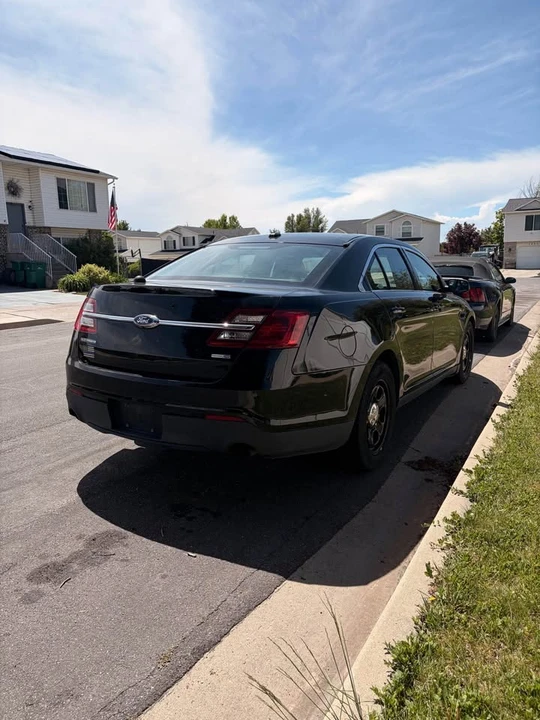 2015 Ford Taurus 6th Gen - Image 3 of 5